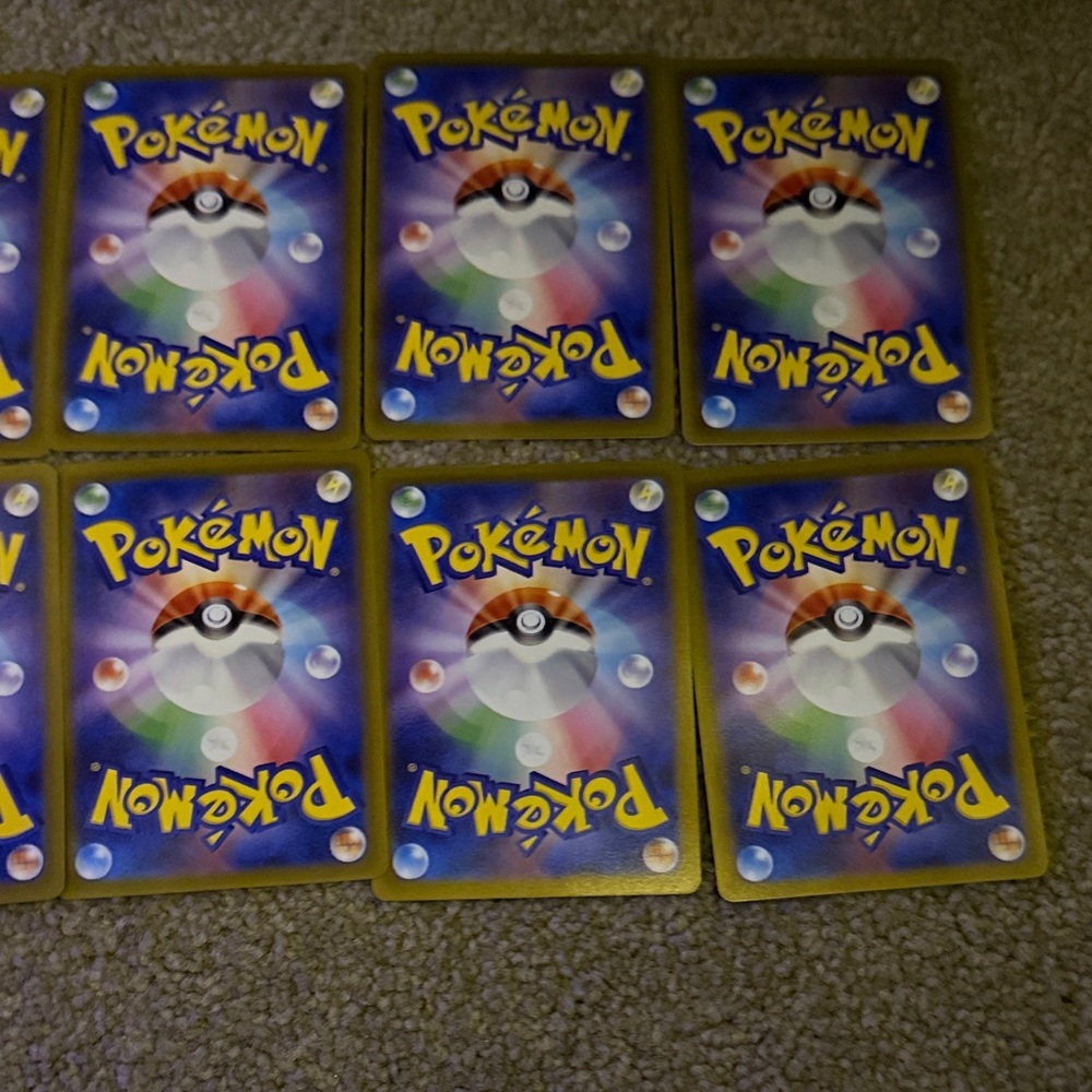 Pokemon Trading Cards - Picture 6 of 6